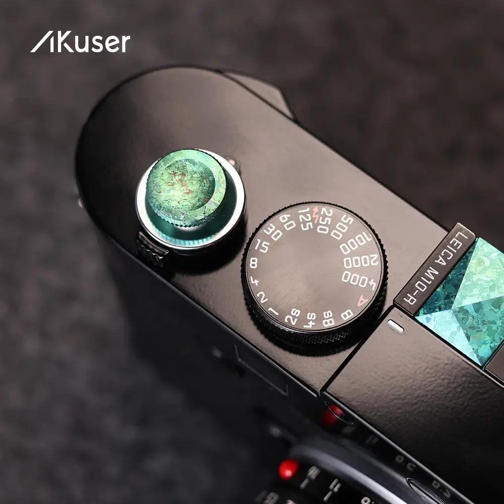 AKuser Happy New Year Shutter Button