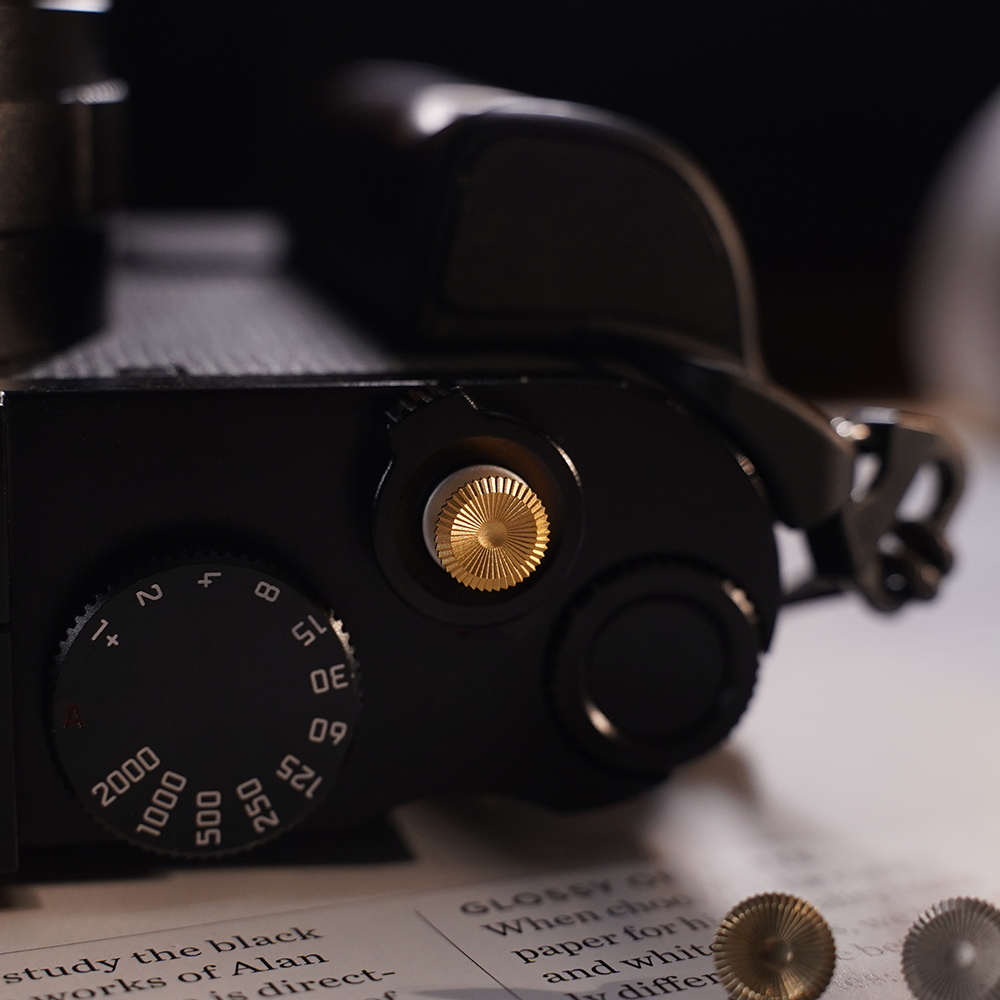 2000T Shutter Button