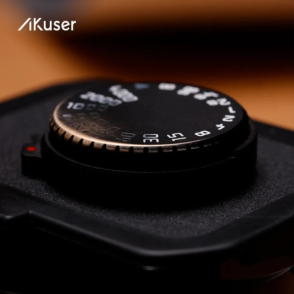 AKuser Lucky Coin — Camera-Inspired Brass Fidget Coin