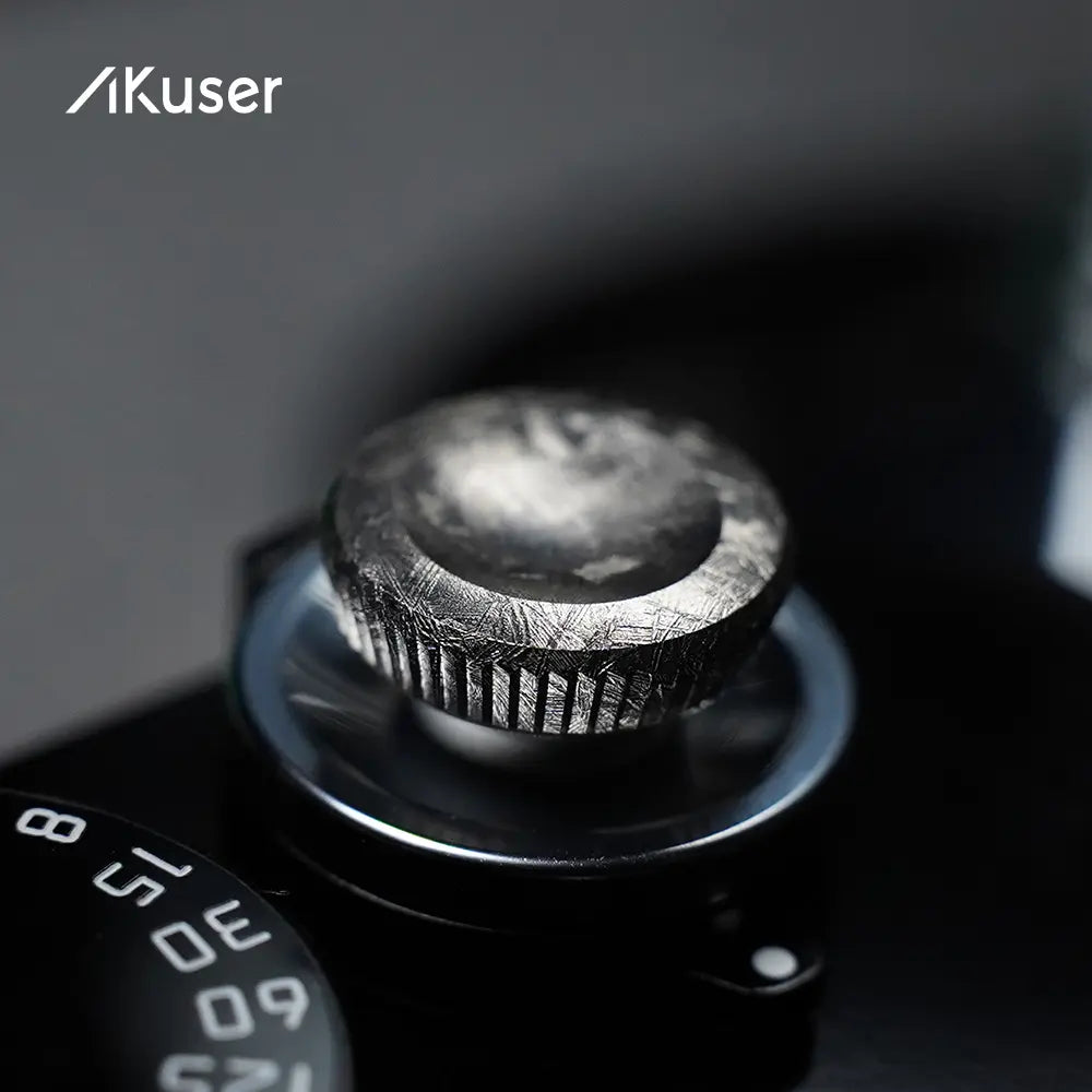 AKuser Happy New Year Shutter Button